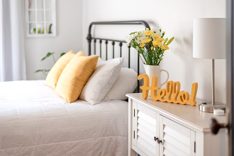Sterling Heights - Cedar Valley Luxury Apartments - content-image02
